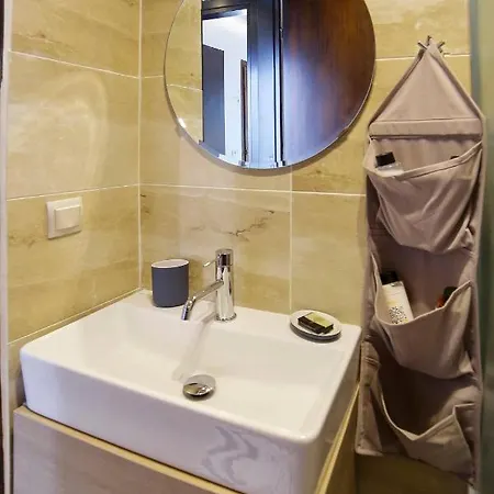 Livadi Aparthotel *