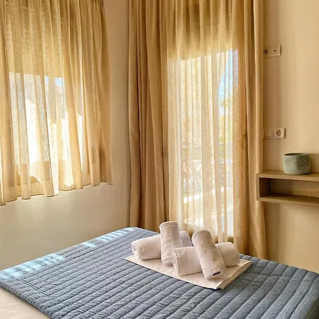 Aparthotel Livadi Nikiti (Sithonia)